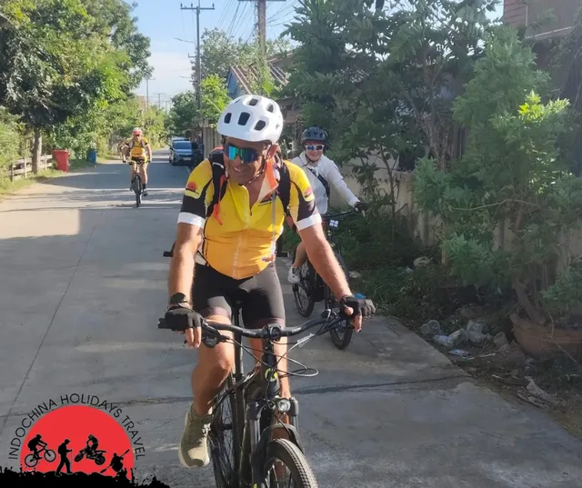 1 Day Bangkok Cycling To Historic Ayutthaya by Bike