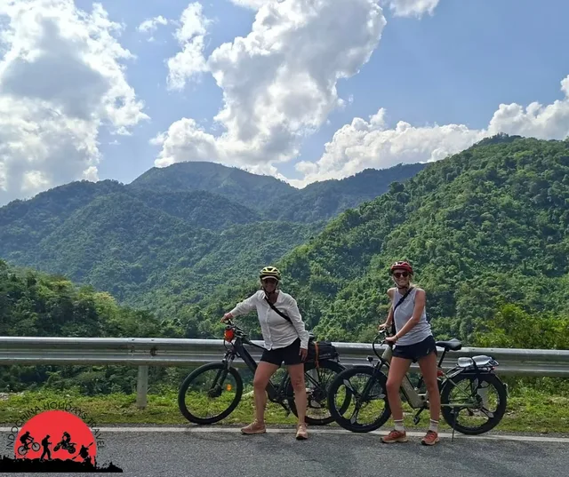 28 Days Thailand Cycling To Laos and Vietnam